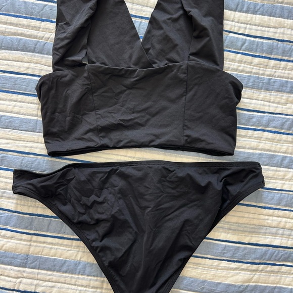 L*Space Black Bikini Set - Picture 2 of 3